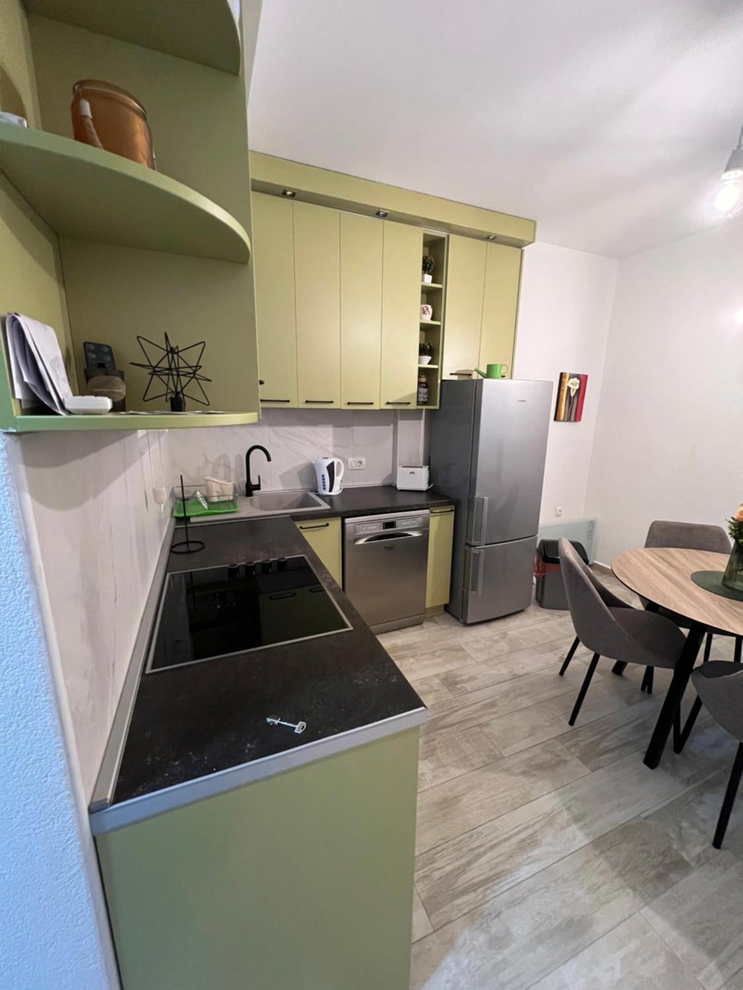 Apartman Nadja Apartment Kotor Exterior photo